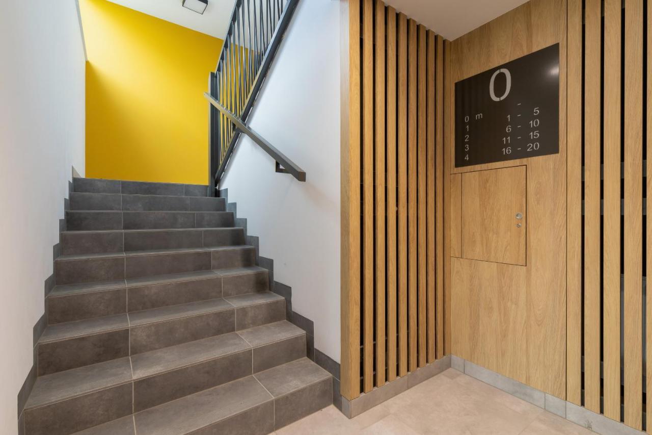 Solaris Park Apartment Tauron Arena By Renters Prestige Krakau Exterior foto